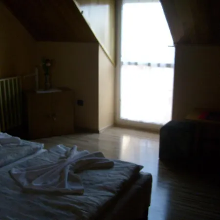 Fitos Apartment *